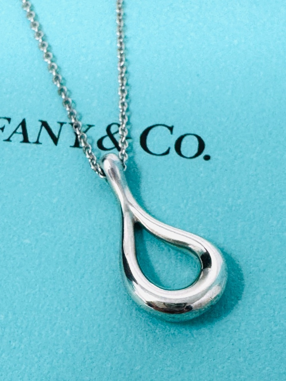 Authentic Tiffany & Co. Elsa Peretti Open Teardrop Pendant Necklace.